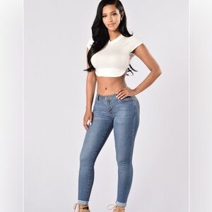 Fashion nova Skinny jeans size 1